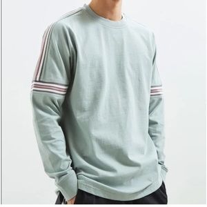 Urban Outfitters Drop Shoulder Long Sleeve Tee